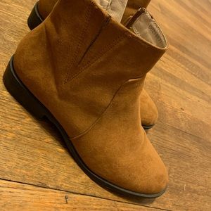 Brown boots
